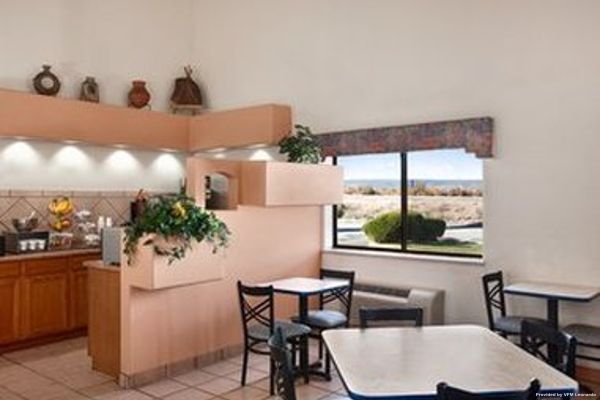 SURE STAY HOTEL BY BEST WESTERN GRANTS (Grants)